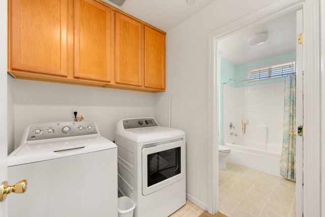 502 Esplanade Cir, Folsom, CA 95630