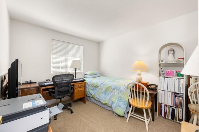 502 Esplanade Cir, Folsom, CA 95630