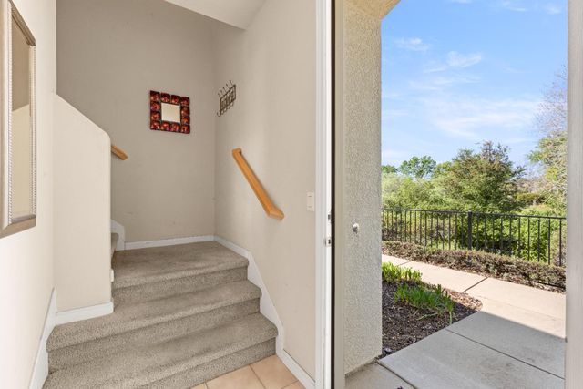 502 Esplanade Cir, Folsom, CA 95630