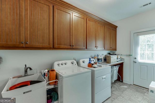 7660 Fern Lane, Lula, GA 30554