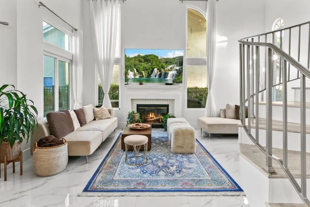 6039 E Hackamore, Anaheim Hills, CA 92807