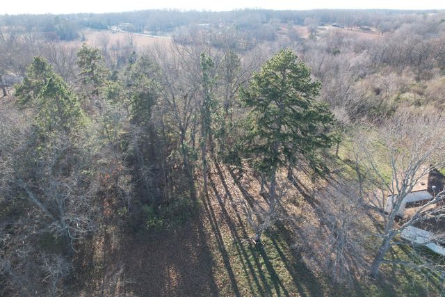 000 Us Highway 63, Pomona, MO 65789