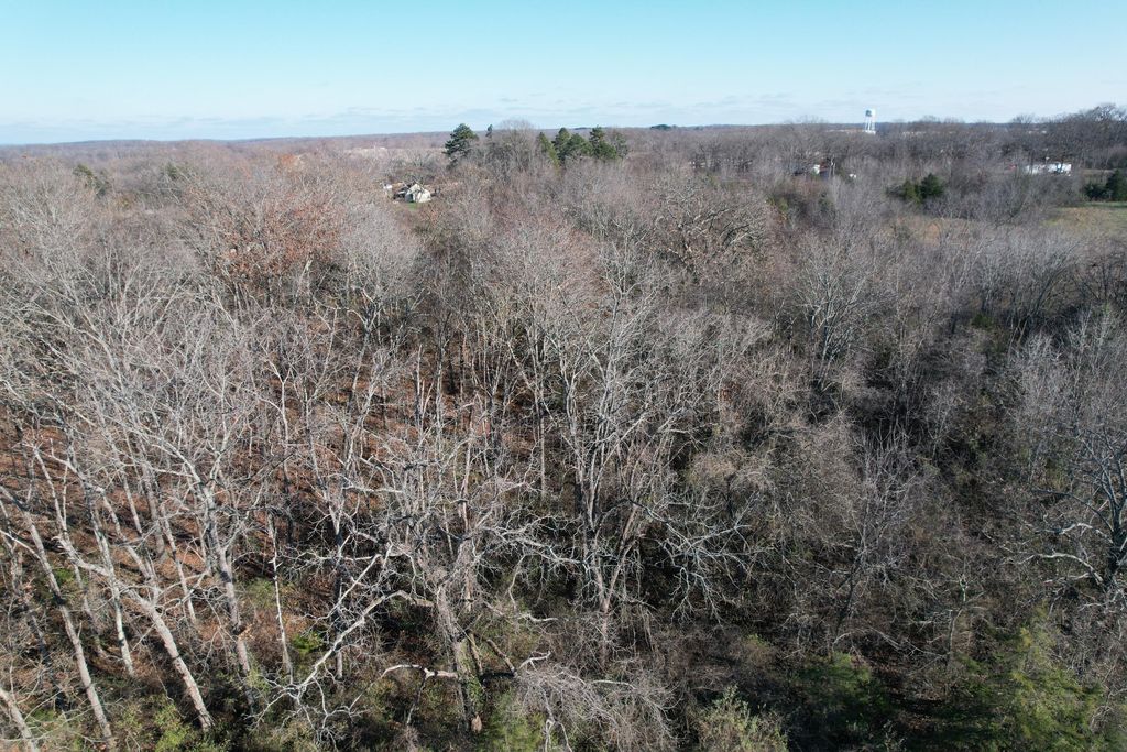 000 Us Highway 63, Pomona, MO 65789