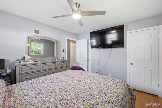 350 Saint Patrick Lane, Florissant, MO 63031