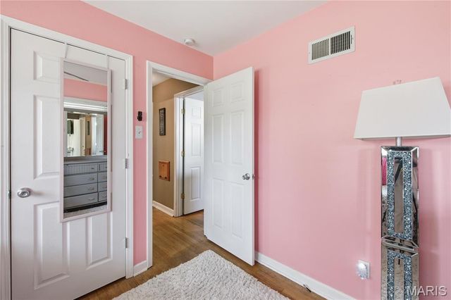 350 Saint Patrick Lane, Florissant, MO 63031