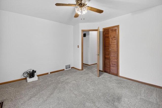 6531 44th AVENUE, Kenosha, WI 53142