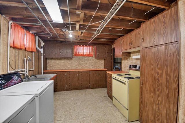 6531 44th AVENUE, Kenosha, WI 53142