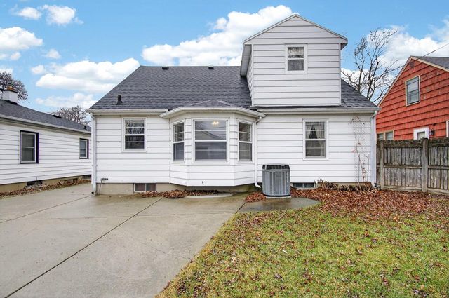 6531 44th AVENUE, Kenosha, WI 53142