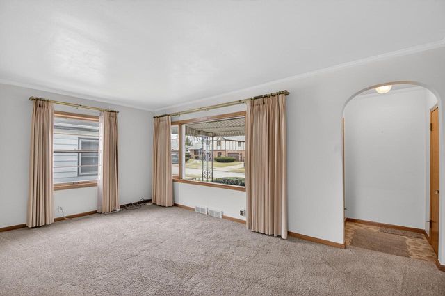 6531 44th AVENUE, Kenosha, WI 53142