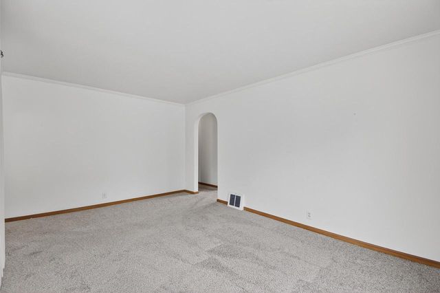 6531 44th AVENUE, Kenosha, WI 53142