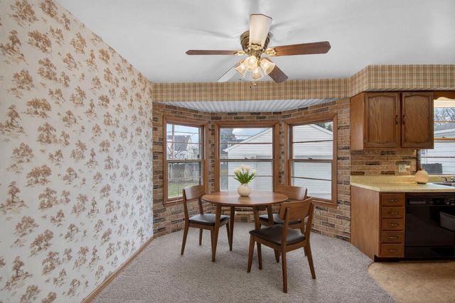 6531 44th AVENUE, Kenosha, WI 53142