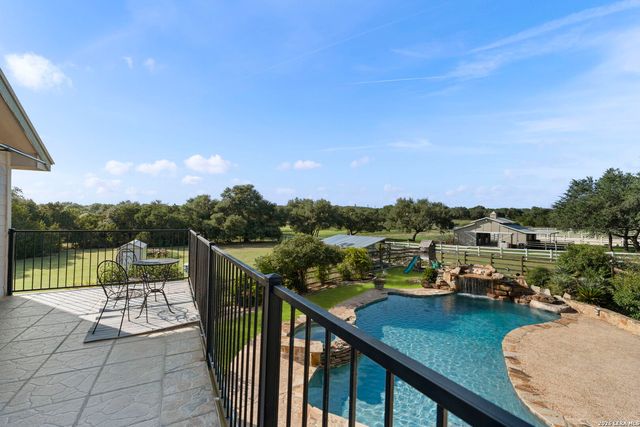 30185 BRIDLEGATE DR, Bulverde, TX 78163