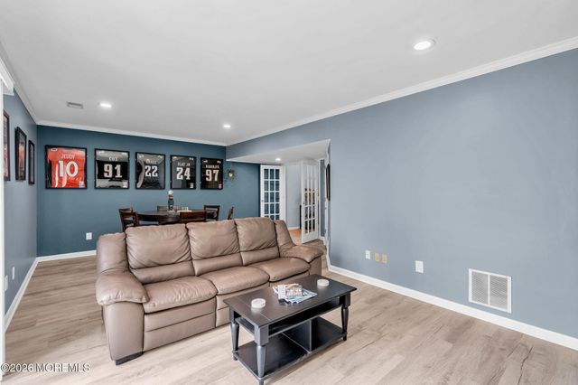 362 Mimosa Court, Toms River, NJ 08753