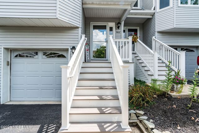 362 Mimosa Court, Toms River, NJ 08753