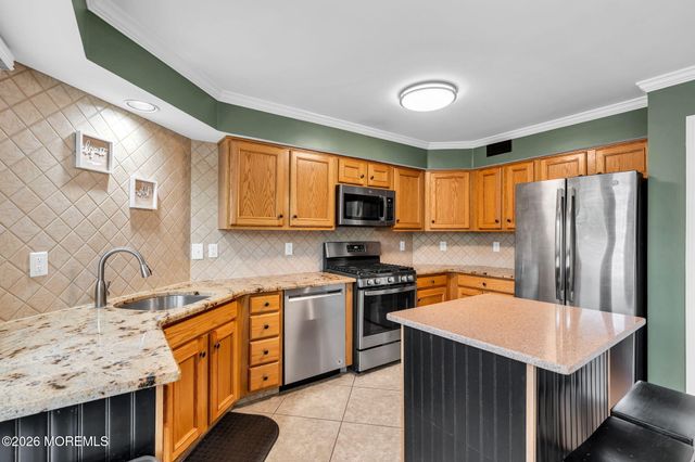 362 Mimosa Court, Toms River, NJ 08753