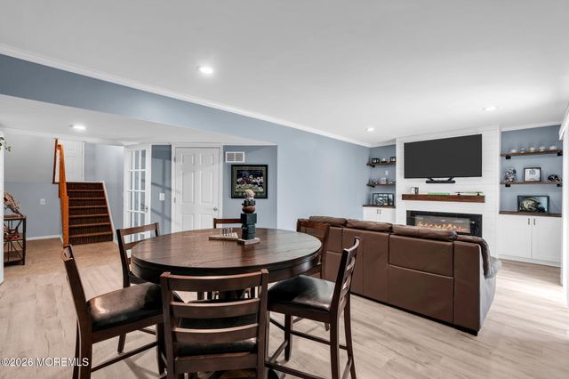 362 Mimosa Court, Toms River, NJ 08753