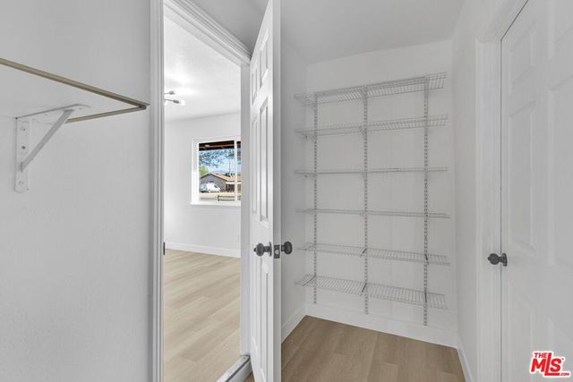 21360 Klamath Road, Apple Valley, CA 92308