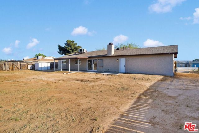 21360 Klamath Road, Apple Valley, CA 92308