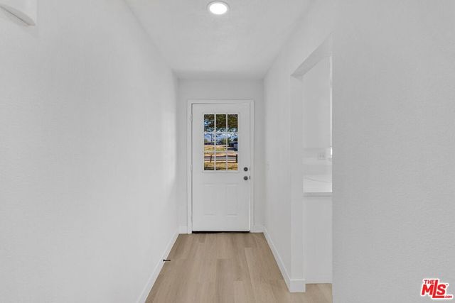 21360 Klamath Road, Apple Valley, CA 92308