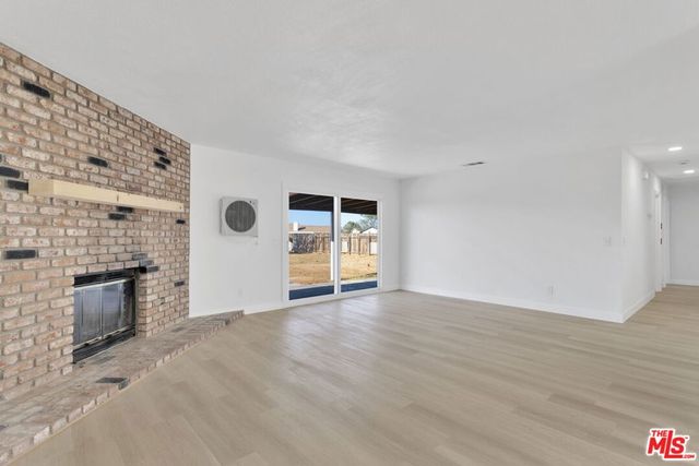 21360 Klamath Road, Apple Valley, CA 92308