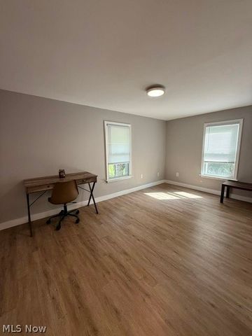 356 Garfield Street, Newton Falls, OH 44444