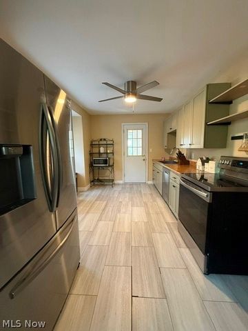 356 Garfield Street, Newton Falls, OH 44444