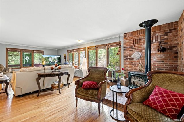 6323 Pike Circle, Larkspur, CO 80118