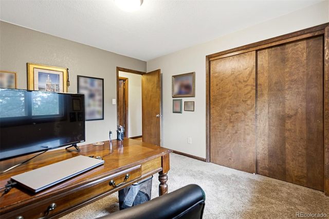6323 Pike Circle, Larkspur, CO 80118