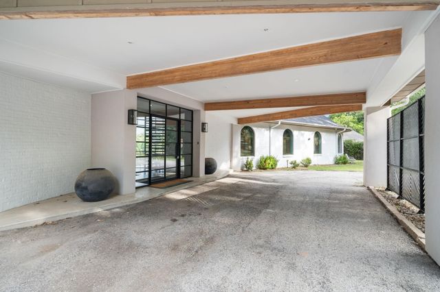 8542 Meadowbrook Drive, Fort Worth, TX 76120