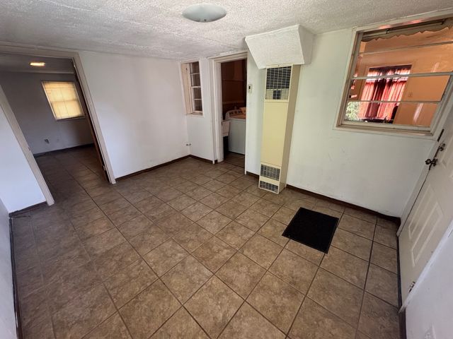 10728 S Pulaski Road, Oak Lawn, IL 60453