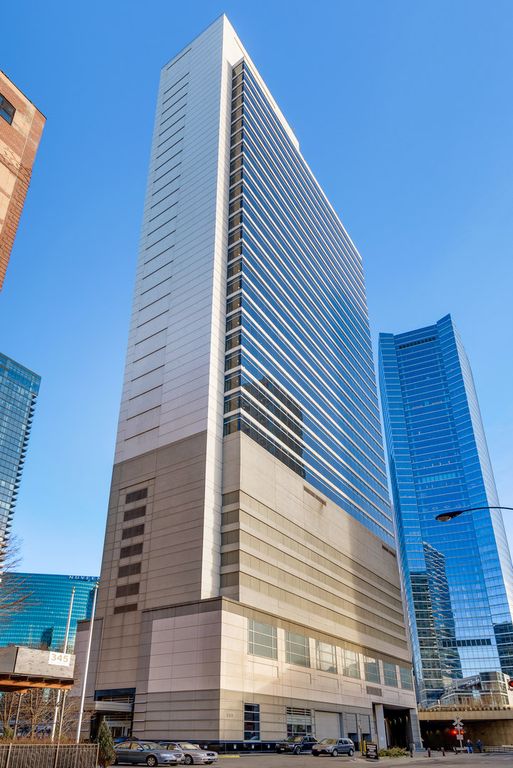 333 N CANAL Street 1306, Chicago, IL 60606