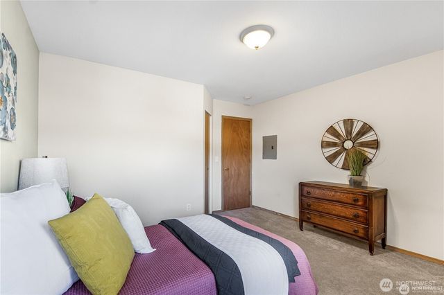 6317 111th Avenue E, Puyallup, WA 98372