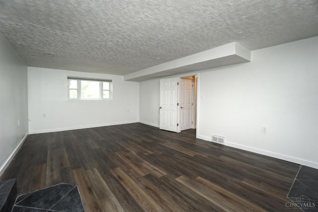 7574 Barret Road, West Chester, OH 45069