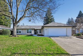 3318 Fogle Ct, Carmichael, CA 95608