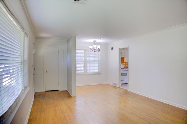 4221 E 25th Place E, Tulsa, OK 74114