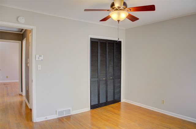 4221 E 25th Place E, Tulsa, OK 74114