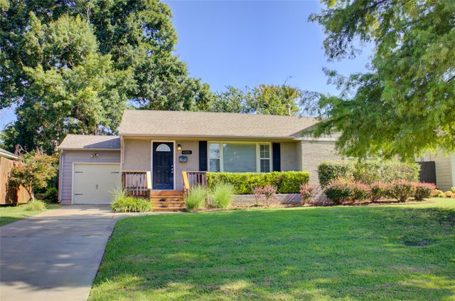 4221 E 25th Place E, Tulsa, OK 74114