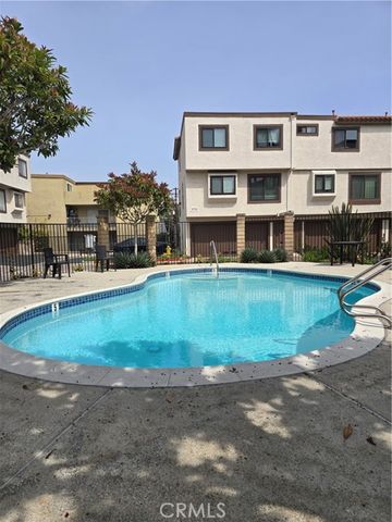3723 Emerald Street B, Torrance, CA 90503