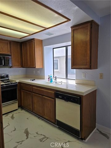 3723 Emerald Street B, Torrance, CA 90503