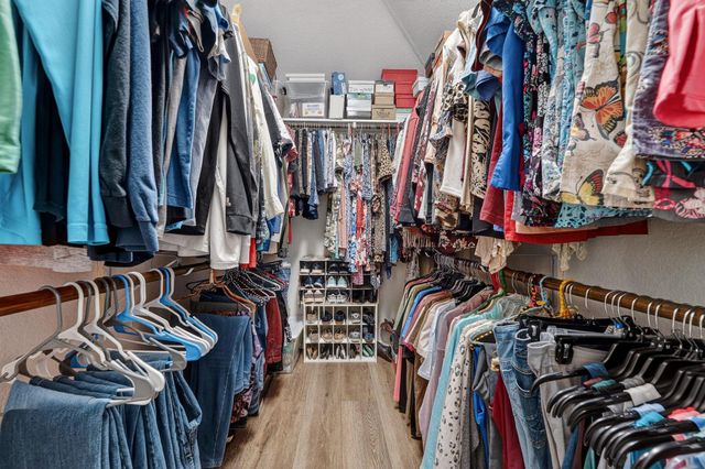 1812 Paseo Verde DR, Leander, TX 78641