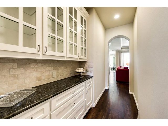 917 Pleasant View Drive, Rockwall, TX 75087