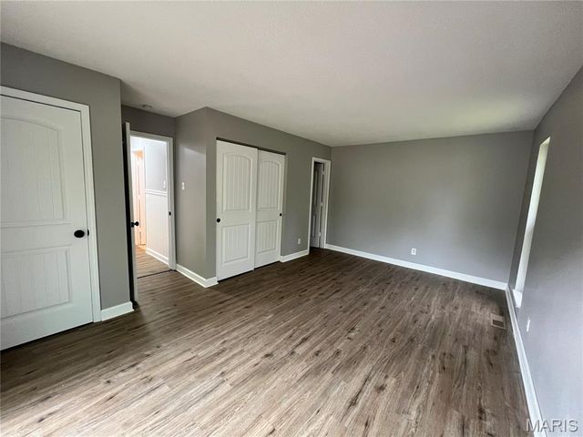 13310 De Marillac Drive, Florissant, MO 63033