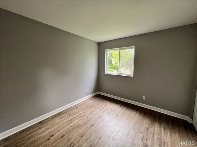 13310 De Marillac Drive, Florissant, MO 63033