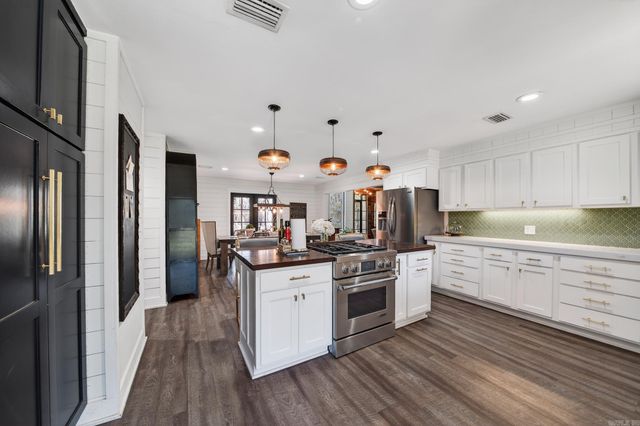 1281 Bethlehem Road, Austin, AR 72007