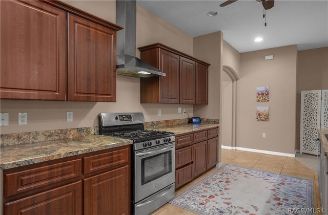 9870 N Corsair Terrace, Citrus Springs, FL 34433