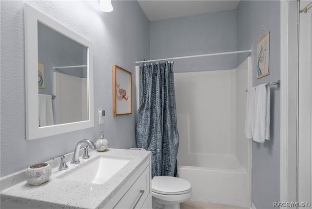 9870 N Corsair Terrace, Citrus Springs, FL 34433