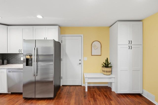 146 W Macarthur Street, Sun Prairie, WI 53590