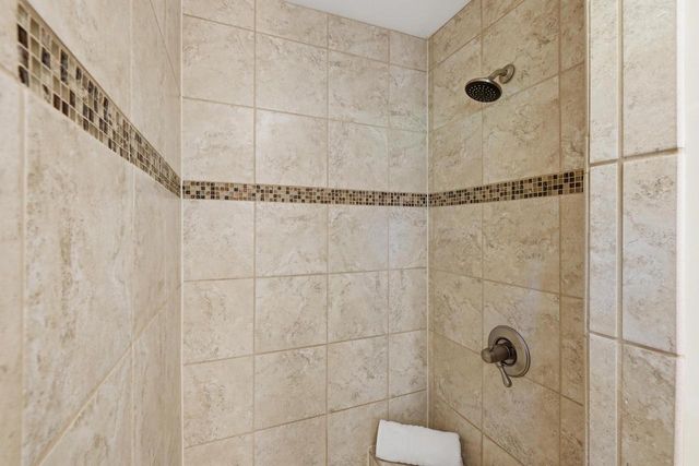 146 W Macarthur Street, Sun Prairie, WI 53590