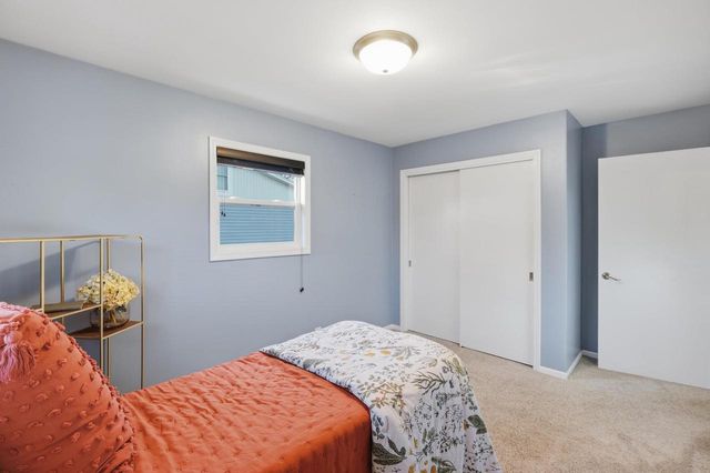 146 W Macarthur Street, Sun Prairie, WI 53590