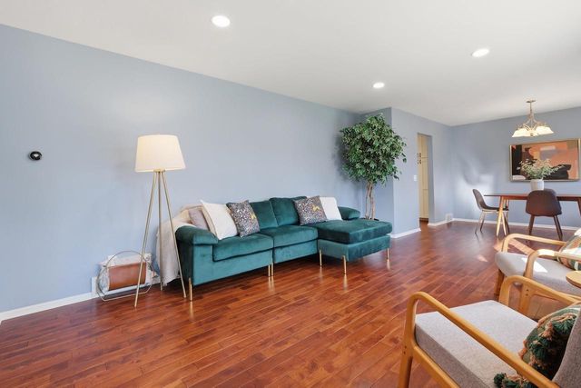 146 W Macarthur Street, Sun Prairie, WI 53590